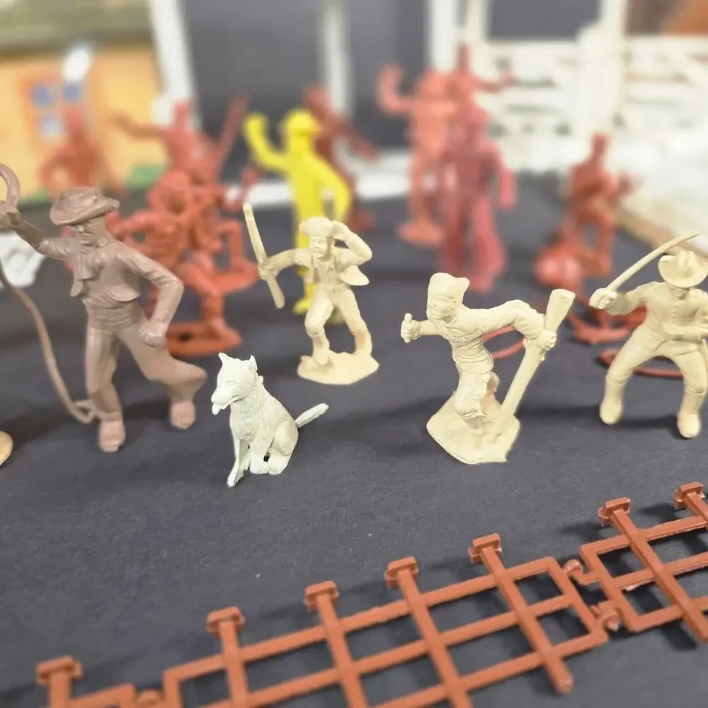Louis Marx & Co this playset